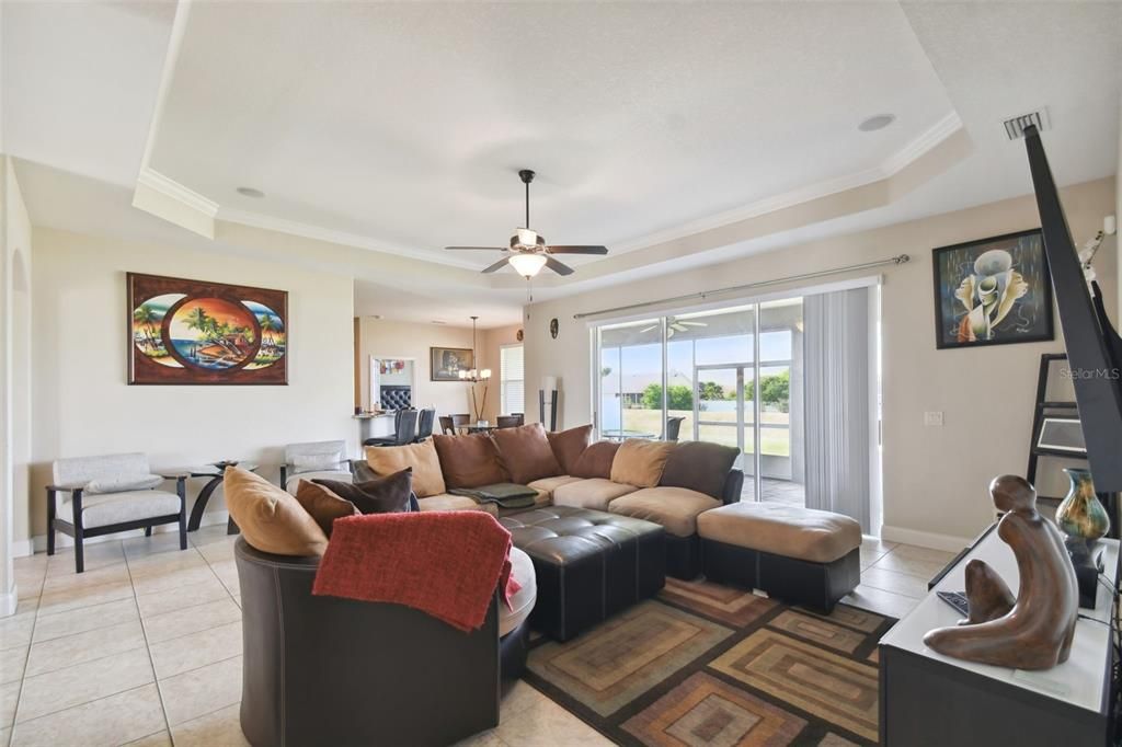 For Rent: $2,900 (4 beds, 3 baths, 2406 Square Feet)