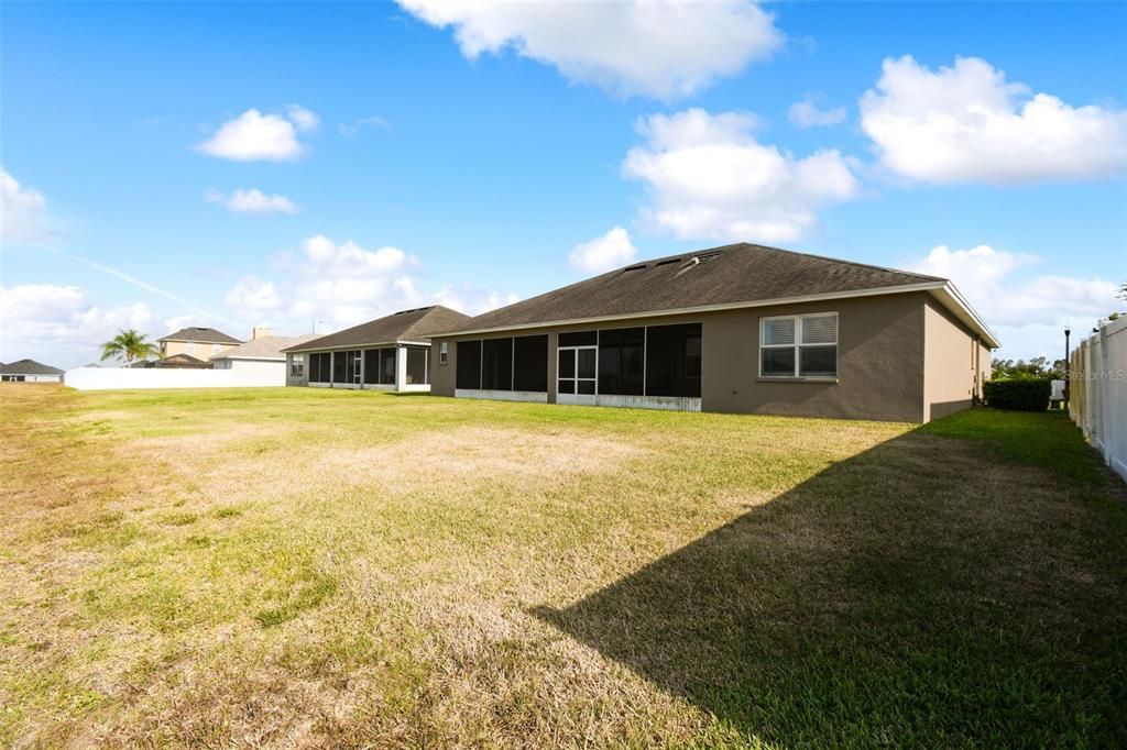 For Rent: $2,900 (4 beds, 3 baths, 2406 Square Feet)