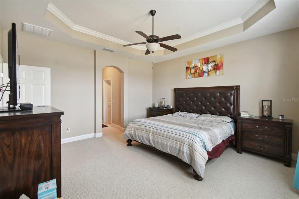 For Rent: $2,900 (4 beds, 3 baths, 2406 Square Feet)