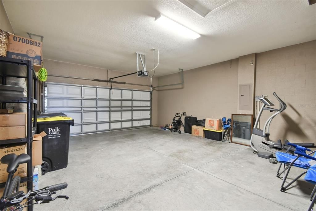 For Rent: $2,900 (4 beds, 3 baths, 2406 Square Feet)