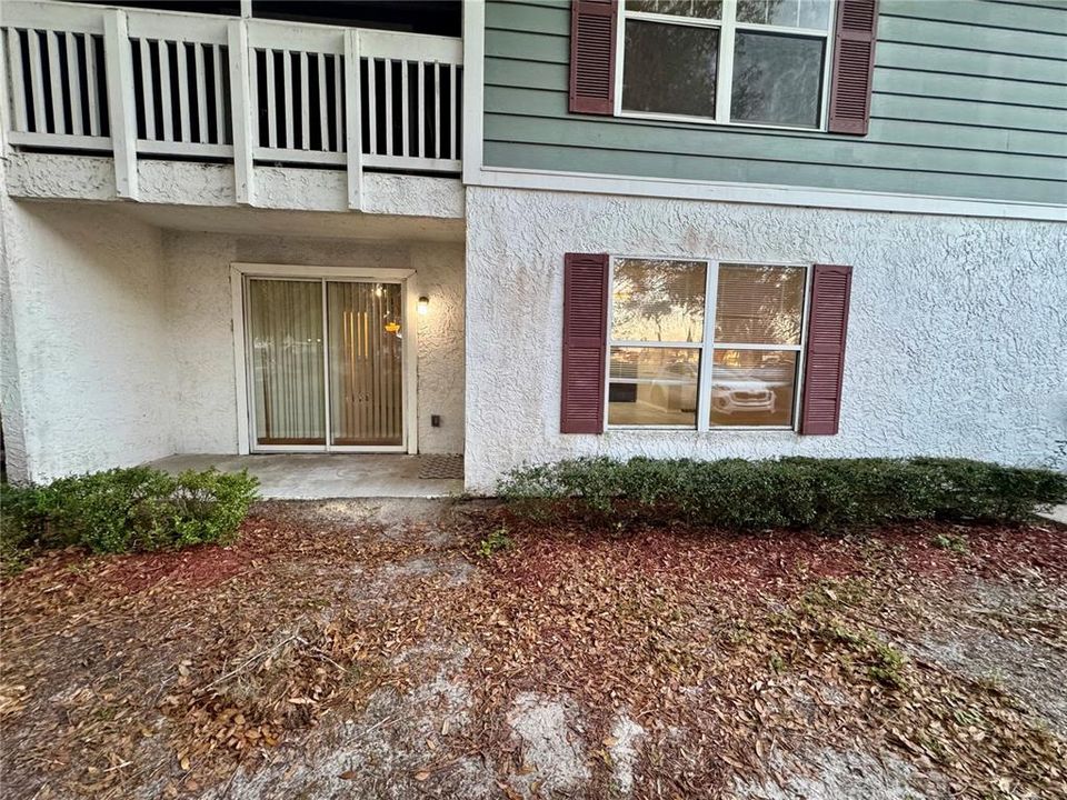 待售: $125,000 (2 贝兹, 2 浴室, 885 平方英尺)