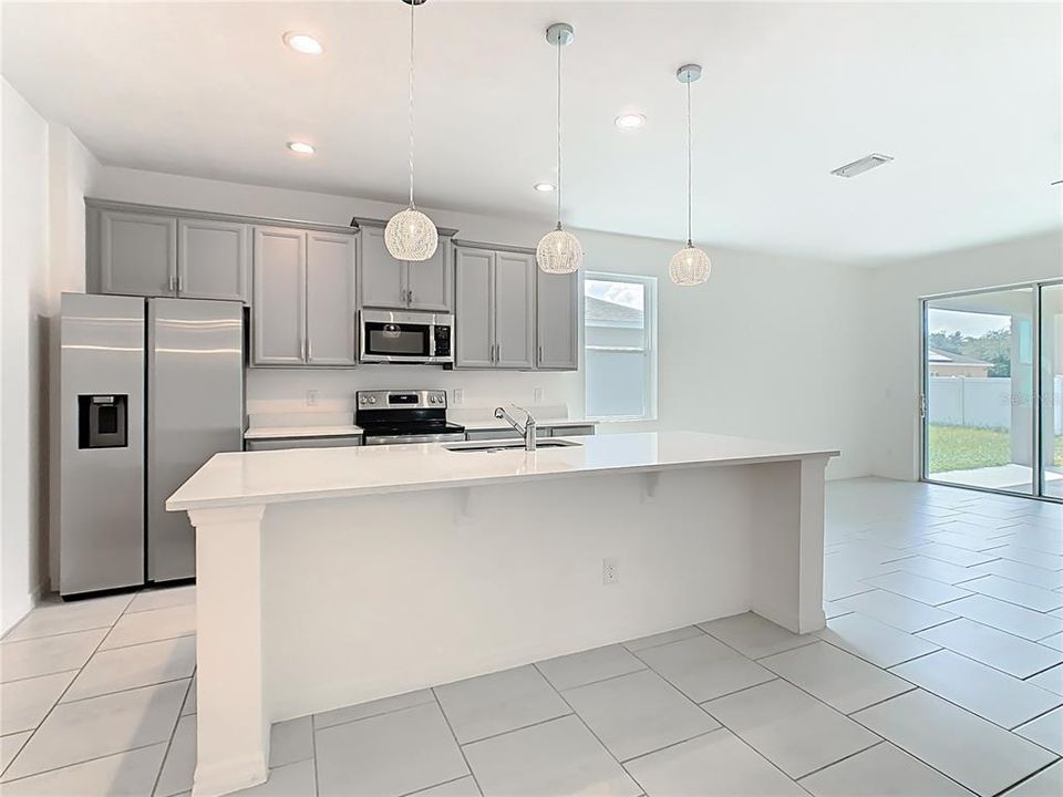 Active With Contract: $310,000 (4 beds, 3 baths, 2120 Square Feet)
