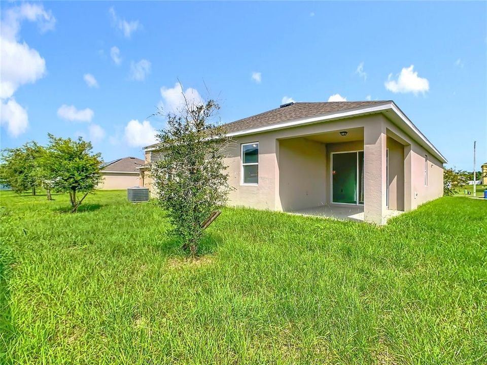 Active With Contract: $310,000 (4 beds, 3 baths, 2120 Square Feet)