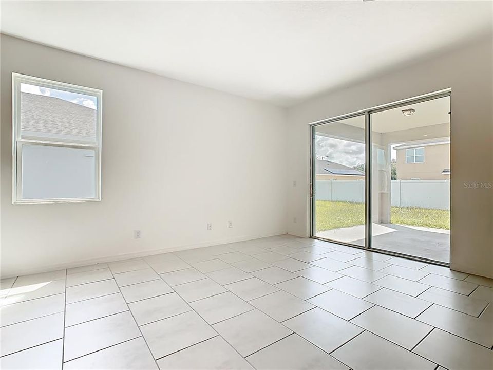 Active With Contract: $310,000 (4 beds, 3 baths, 2120 Square Feet)