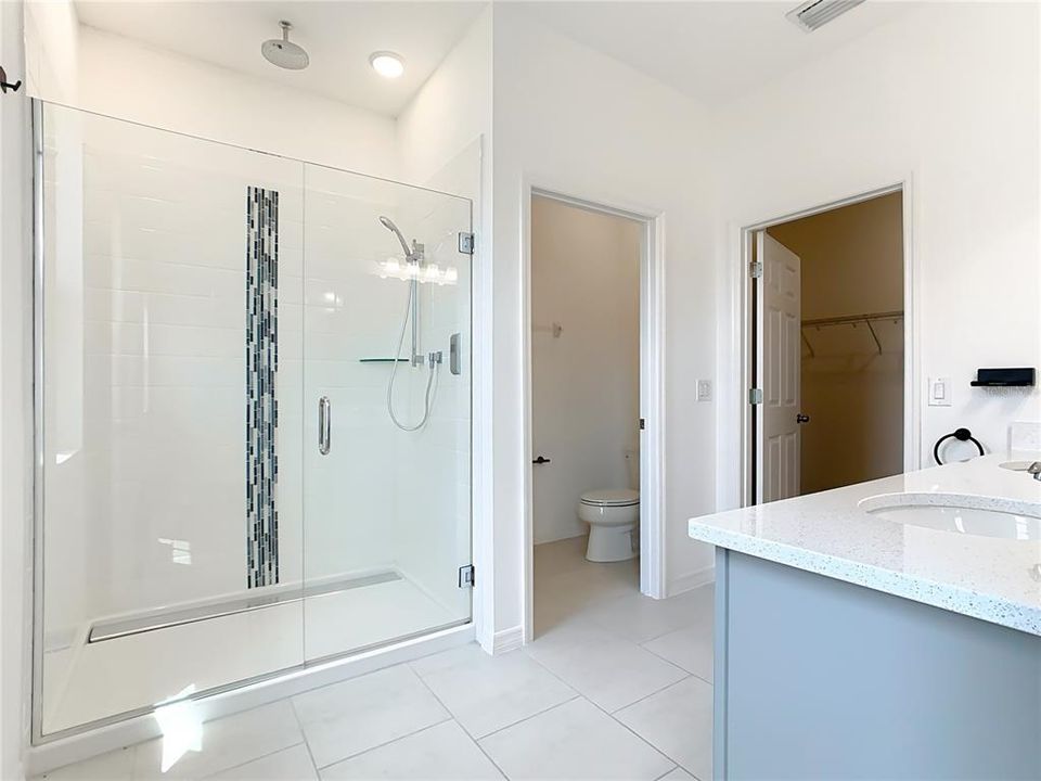 Active With Contract: $310,000 (4 beds, 3 baths, 2120 Square Feet)