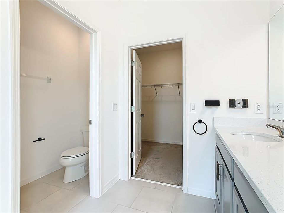 Active With Contract: $310,000 (4 beds, 3 baths, 2120 Square Feet)