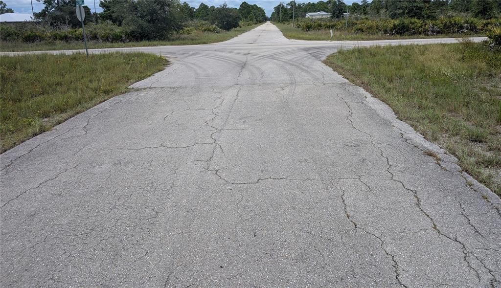 En Venta: $14,500 (0.27 acres)