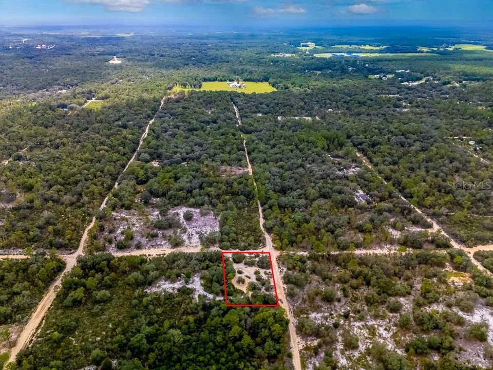 最近售出: $12,500 (1.25 acres)