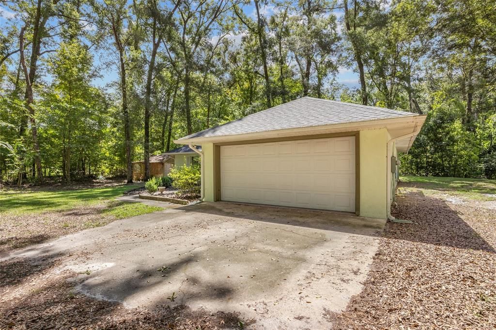 Под контрактом: $320,000 (3 спален, 2 ванн, 1612 Квадратных фут)