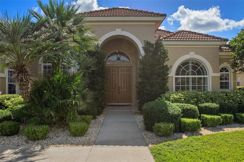 Active With Contract: $560,000 (3 beds, 2 baths, 2914 Square Feet)