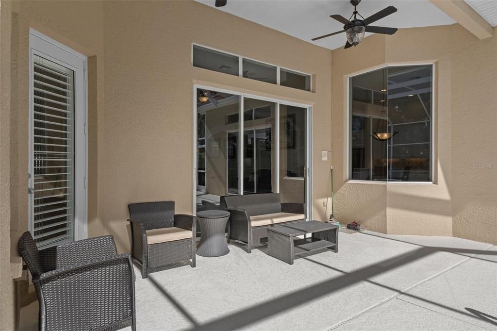 Active With Contract: $560,000 (3 beds, 2 baths, 2914 Square Feet)