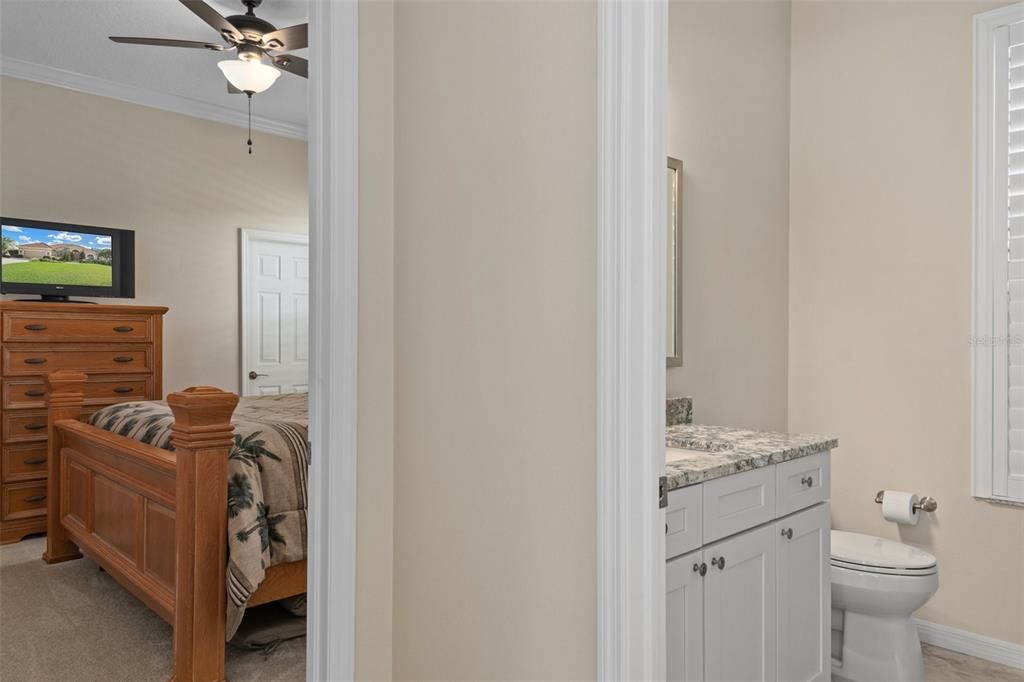 Active With Contract: $560,000 (3 beds, 2 baths, 2914 Square Feet)