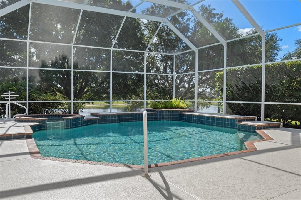 Active With Contract: $560,000 (3 beds, 2 baths, 2914 Square Feet)