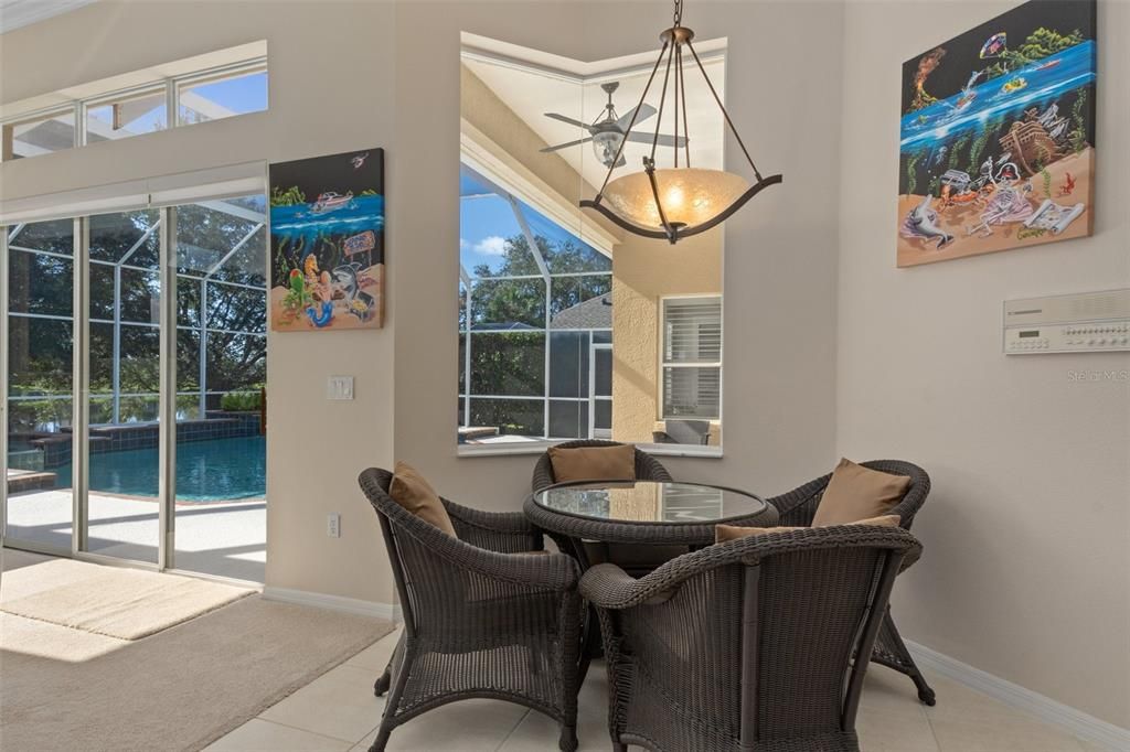 Active With Contract: $560,000 (3 beds, 2 baths, 2914 Square Feet)