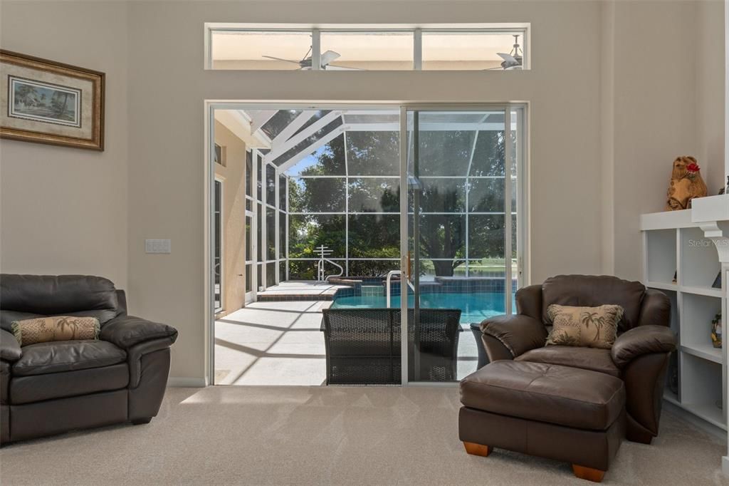 Active With Contract: $560,000 (3 beds, 2 baths, 2914 Square Feet)