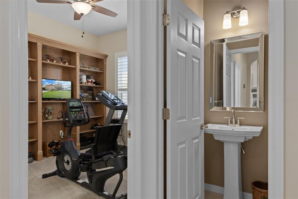 Active With Contract: $560,000 (3 beds, 2 baths, 2914 Square Feet)