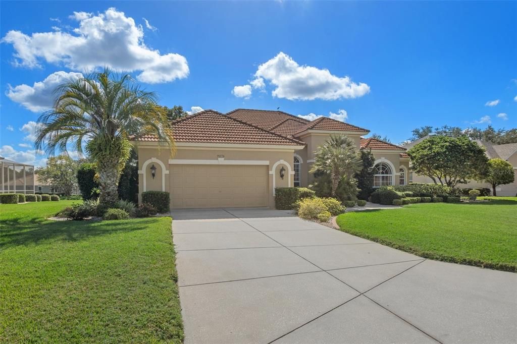 Active With Contract: $560,000 (3 beds, 2 baths, 2914 Square Feet)