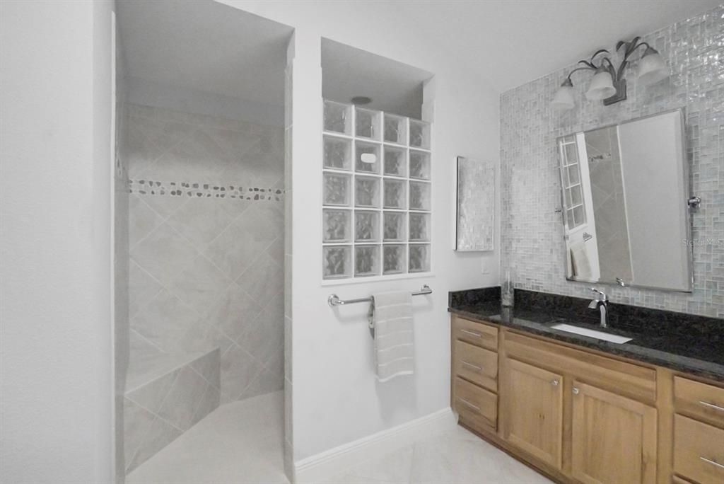 Active With Contract: $849,900 (3 beds, 2 baths, 1926 Square Feet)