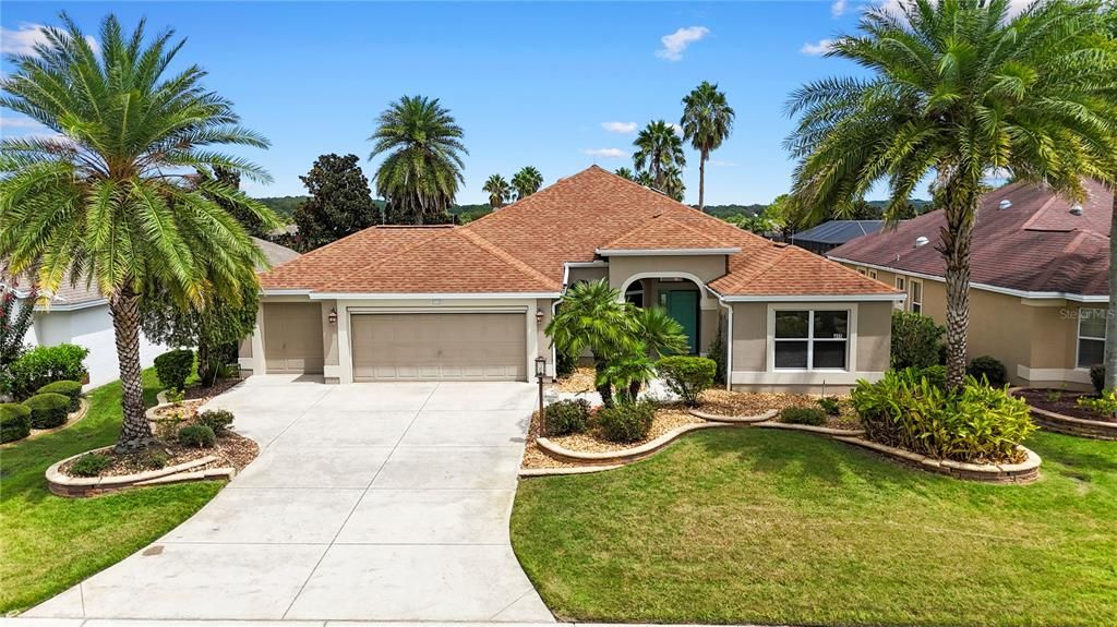 Active With Contract: $849,900 (3 beds, 2 baths, 1926 Square Feet)