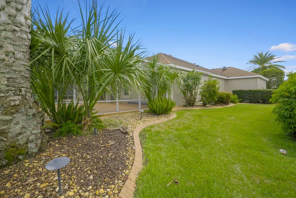 Active With Contract: $849,900 (3 beds, 2 baths, 1926 Square Feet)