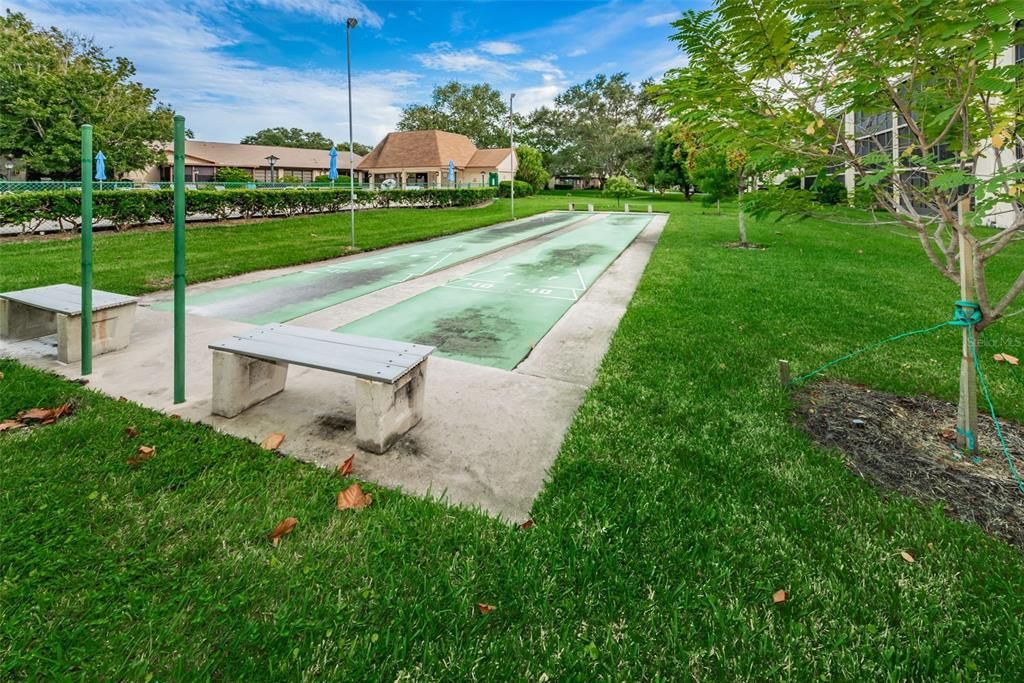 На продажу: $124,998 (2 спален, 1 ванн, 993 Квадратных фут)