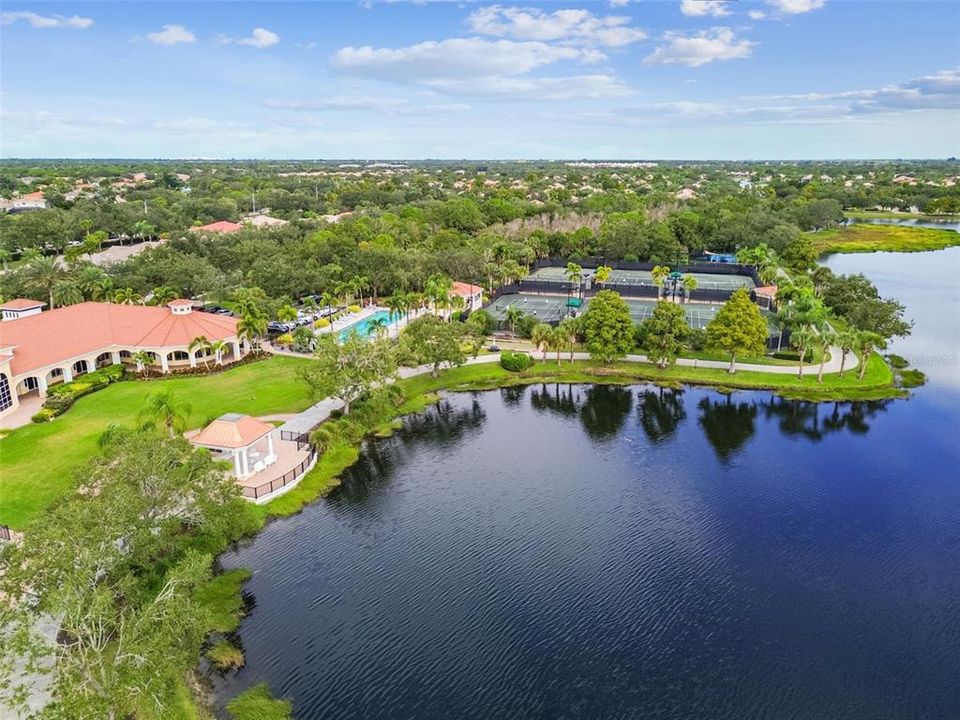 En Venta: $449,000 (3 camas, 3 baños, 1846 Pies cuadrados)