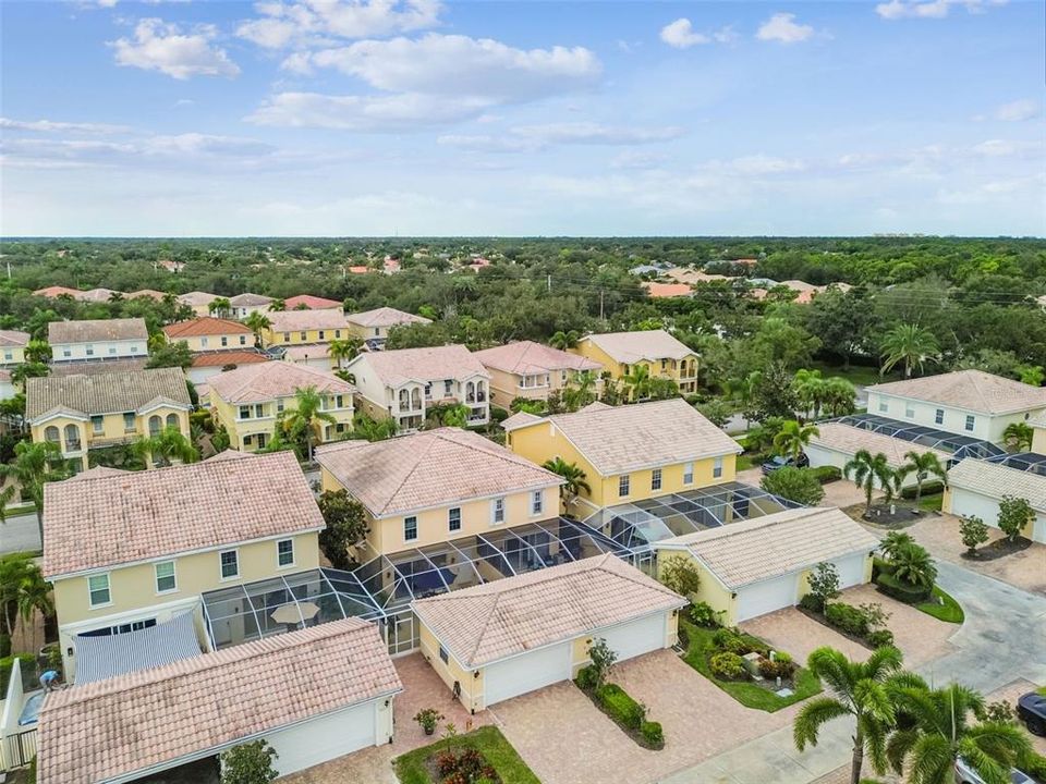 En Venta: $449,000 (3 camas, 3 baños, 1846 Pies cuadrados)