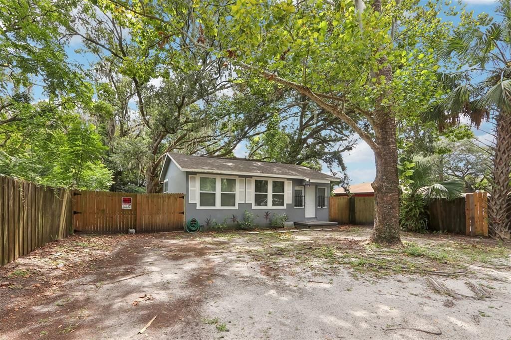 En Venta: $262,000 (3 camas, 1 baños, 840 Pies cuadrados)