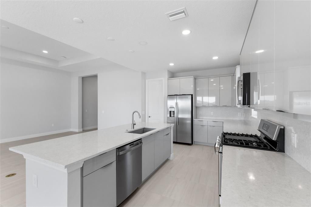 For Rent: $4,000 (4 beds, 3 baths, 2279 Square Feet)