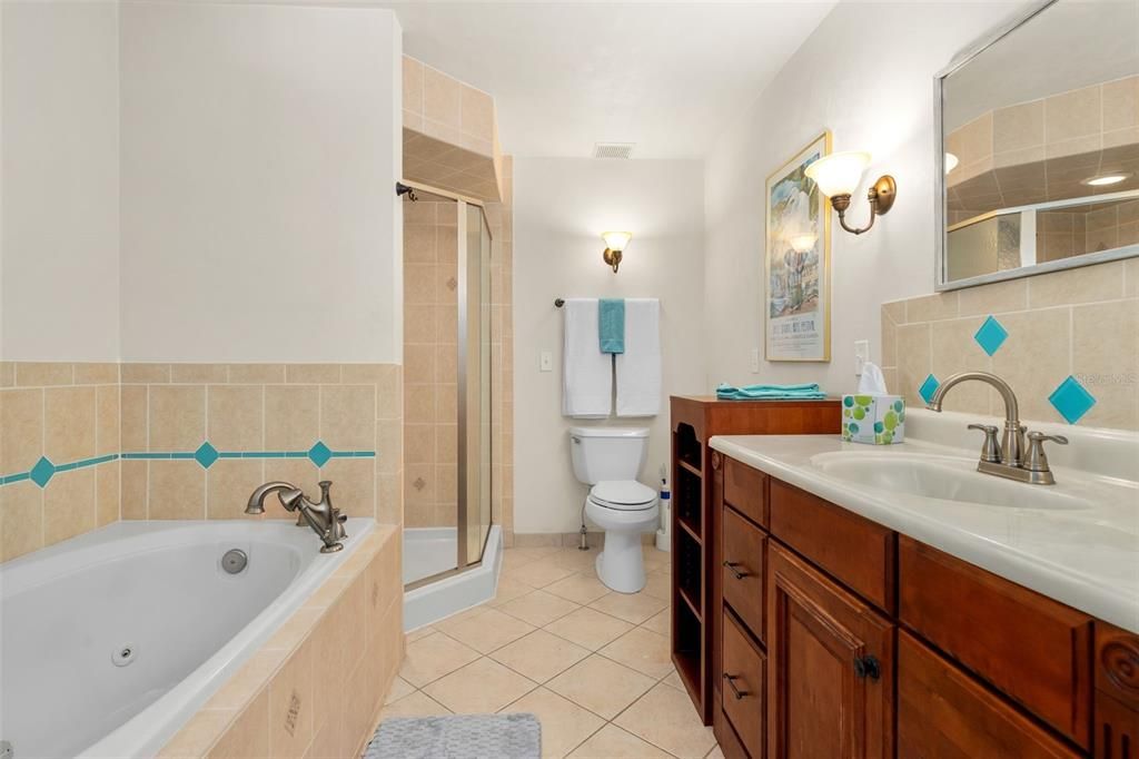 待售: $699,900 (3 贝兹, 3 浴室, 2337 平方英尺)