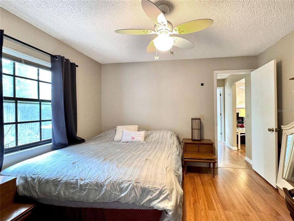 出租: $2,395 (3 贝兹, 2 浴室, 2457 平方英尺)