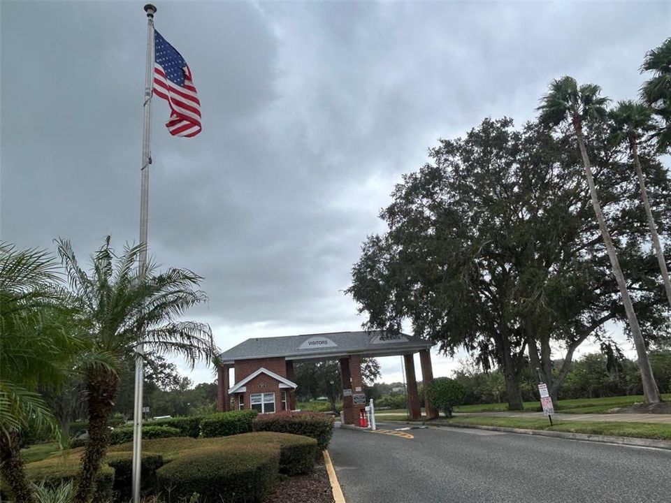 Activo con contrato: $195,000 (2 camas, 2 baños, 1328 Pies cuadrados)