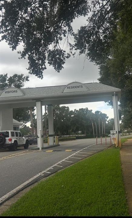 Activo con contrato: $195,000 (2 camas, 2 baños, 1328 Pies cuadrados)