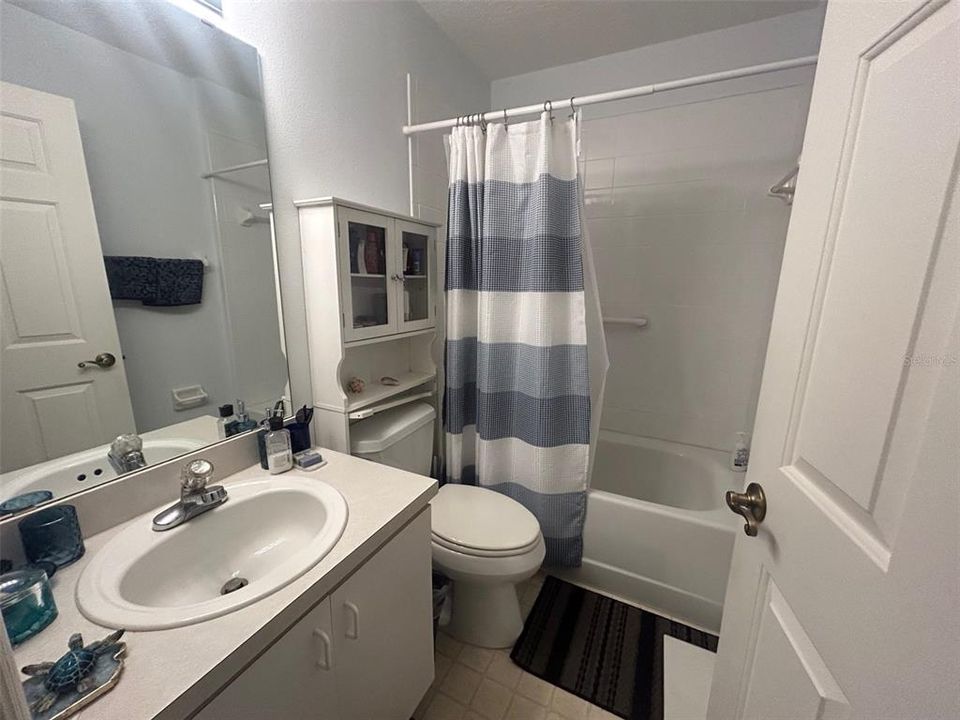 Activo con contrato: $195,000 (2 camas, 2 baños, 1328 Pies cuadrados)