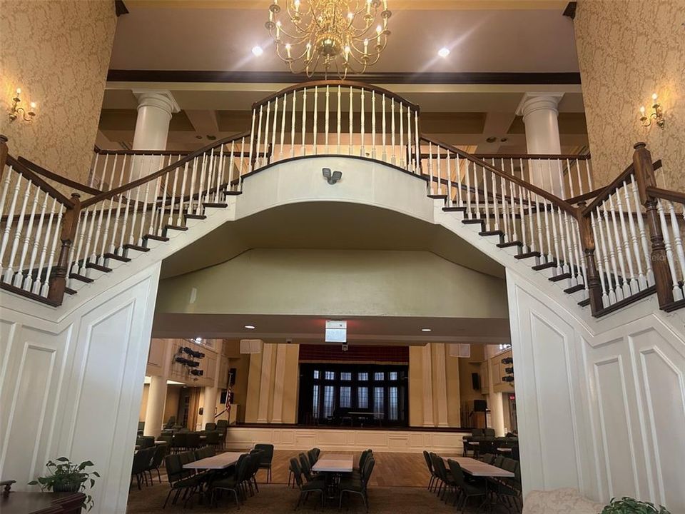 Activo con contrato: $195,000 (2 camas, 2 baños, 1328 Pies cuadrados)