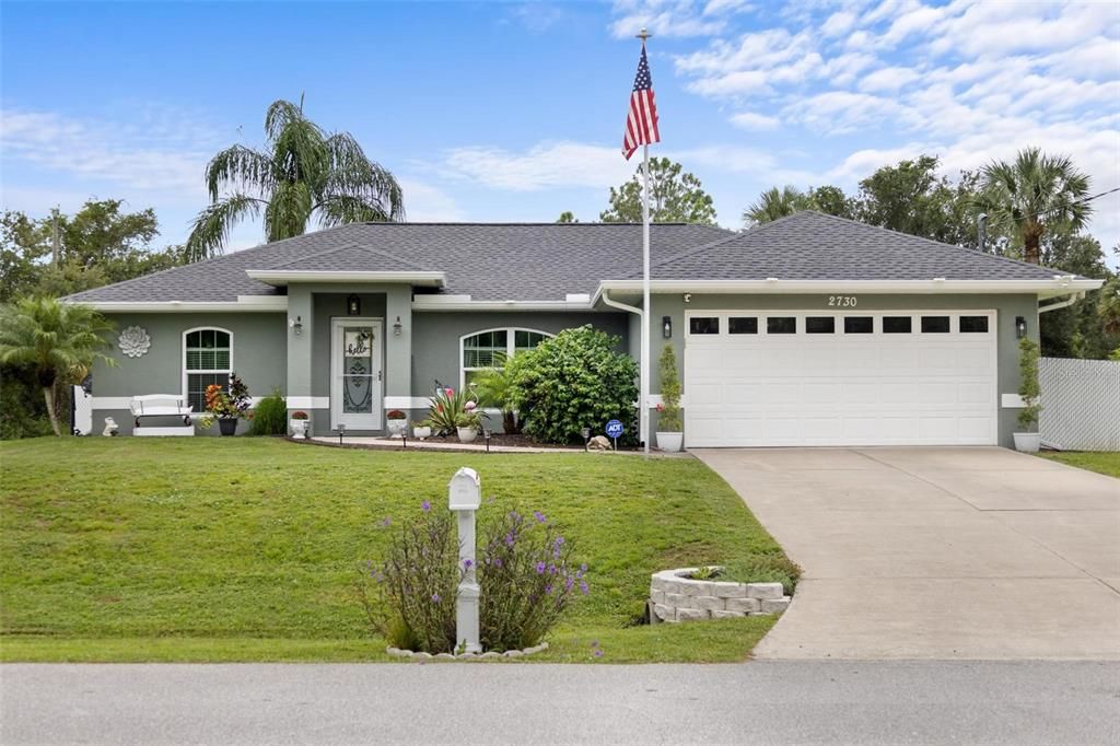 Недавно продано: $384,900 (3 спален, 2 ванн, 1376 Квадратных фут)