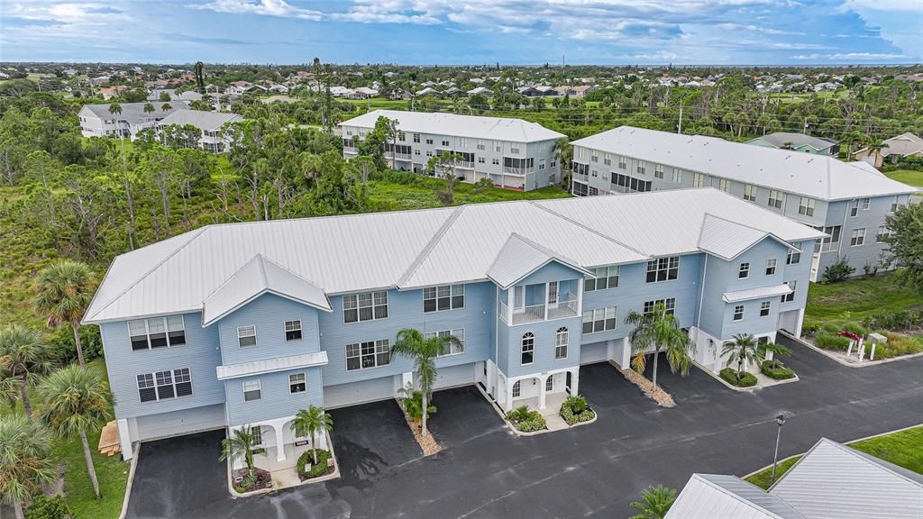 待售: $255,500 (3 贝兹, 2 浴室, 2004 平方英尺)