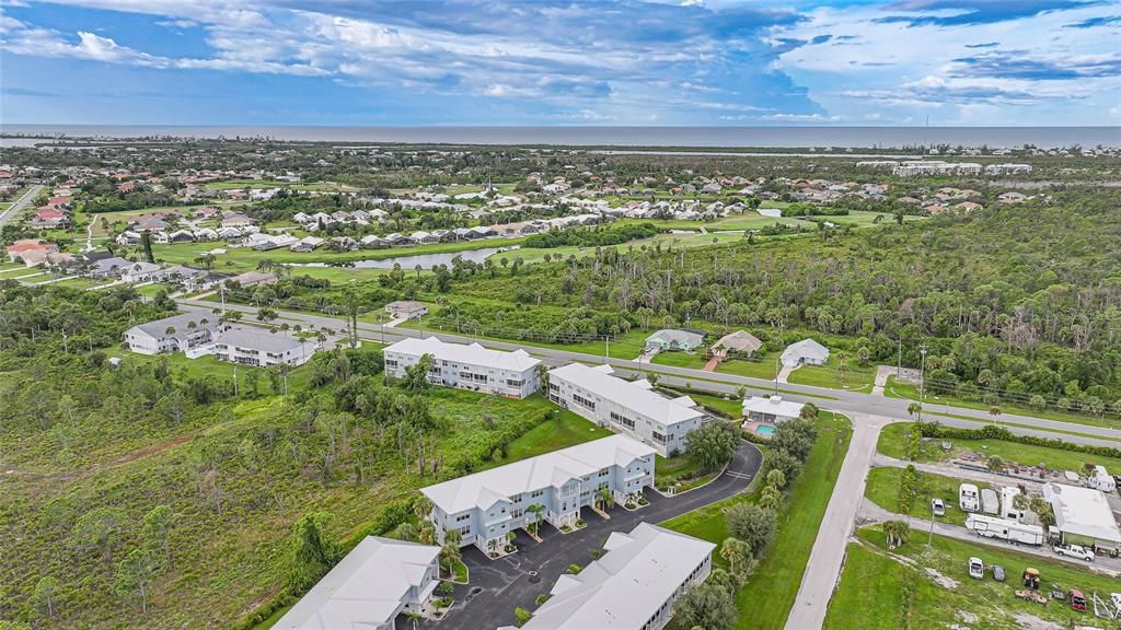 待售: $255,500 (3 贝兹, 2 浴室, 2004 平方英尺)