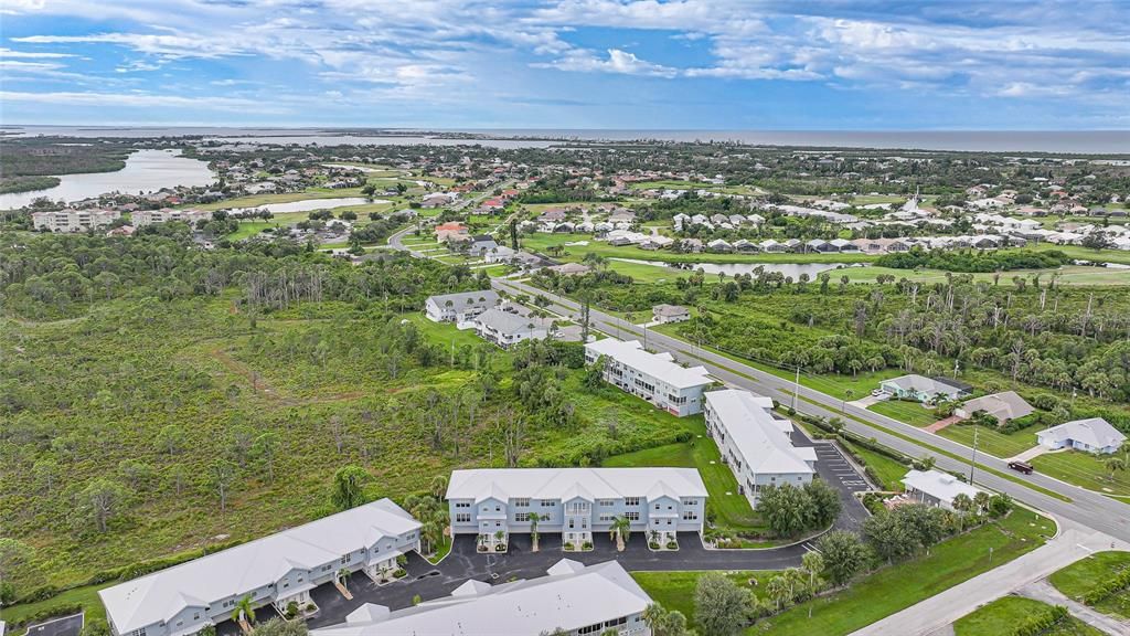 待售: $255,500 (3 贝兹, 2 浴室, 2004 平方英尺)