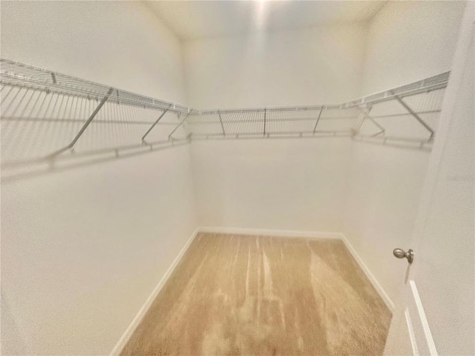 For Rent: $2,195 (3 beds, 2 baths, 1614 Square Feet)