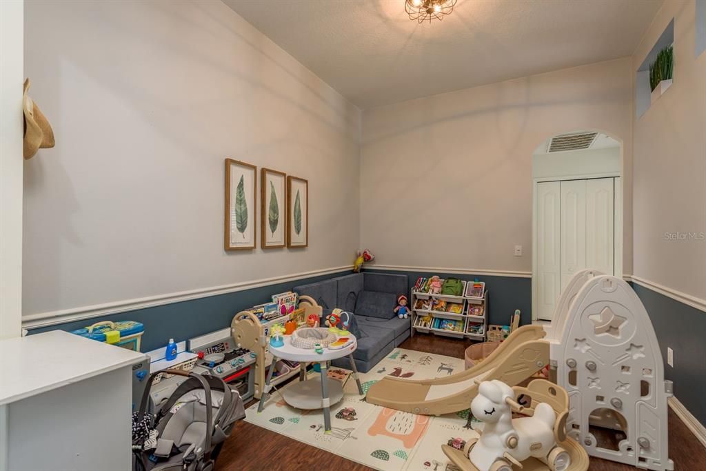 Active With Contract: $504,000 (3 beds, 2 baths, 1758 Square Feet)