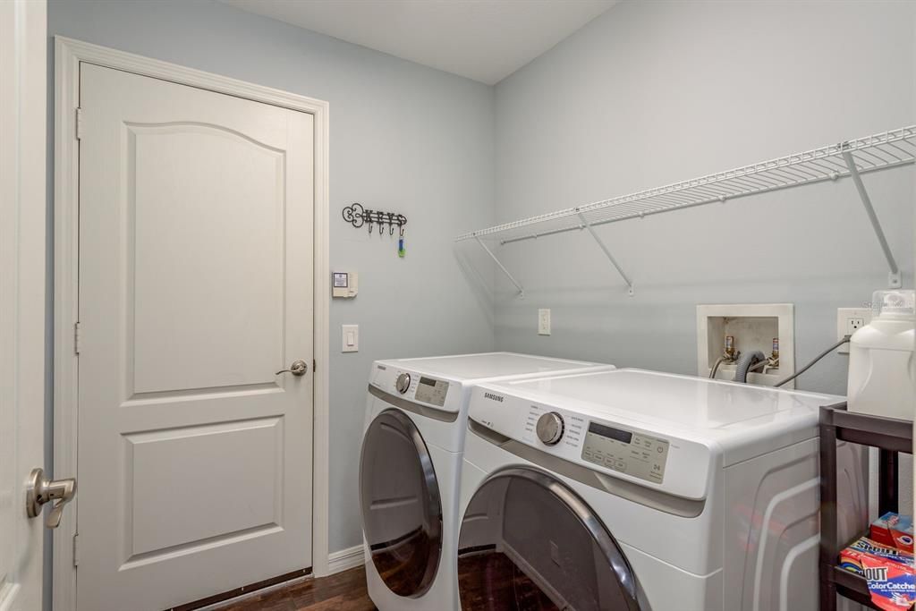 Active With Contract: $504,000 (3 beds, 2 baths, 1758 Square Feet)