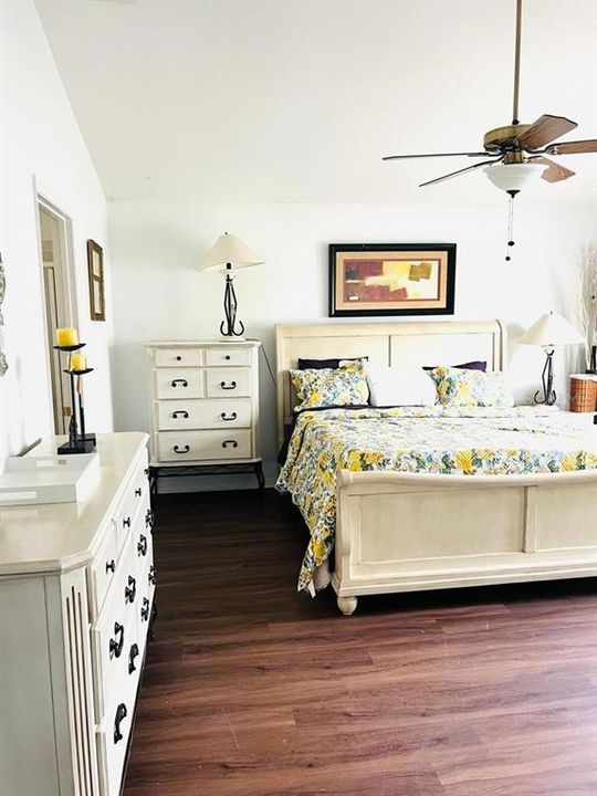 En Renta: $4,000 (4 camas, 2 baños, 2006 Pies cuadrados)