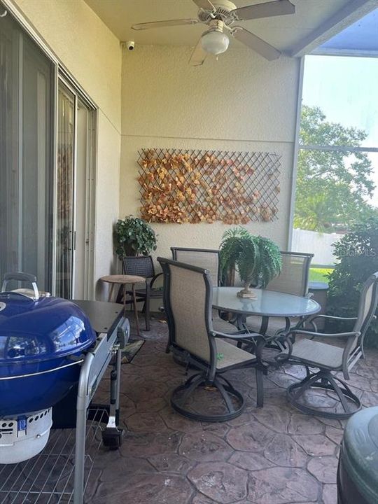 En Renta: $4,000 (4 camas, 2 baños, 2006 Pies cuadrados)