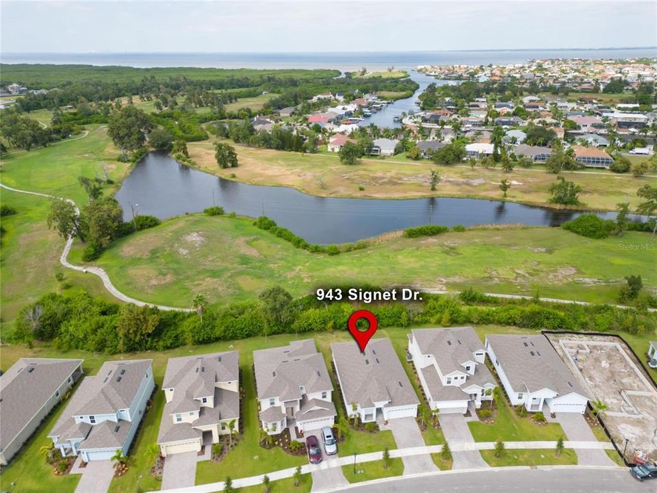 Activo con contrato: $3,200 (3 camas, 2 baños, 1964 Pies cuadrados)