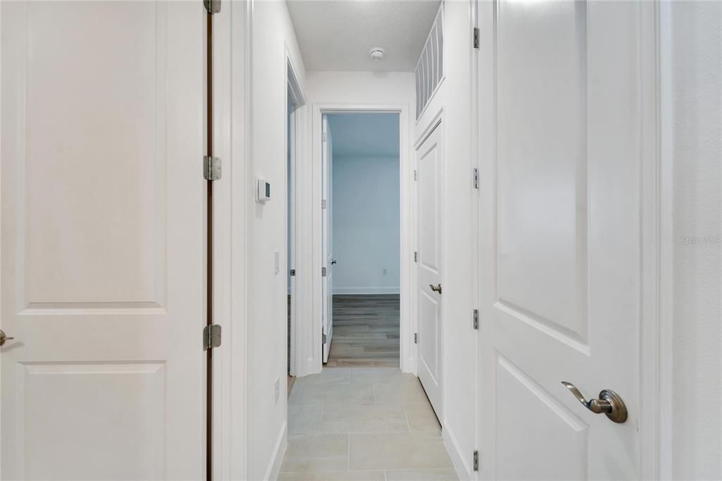 Activo con contrato: $3,200 (3 camas, 2 baños, 1964 Pies cuadrados)