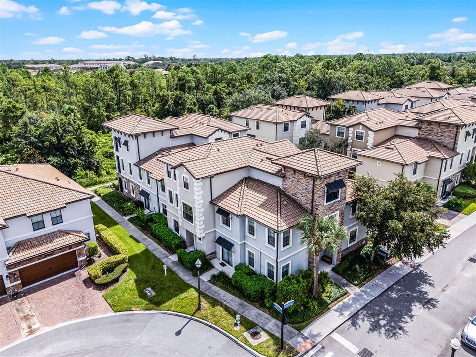 For Sale: $469,000 (4 beds, 4 baths, 2596 Square Feet)