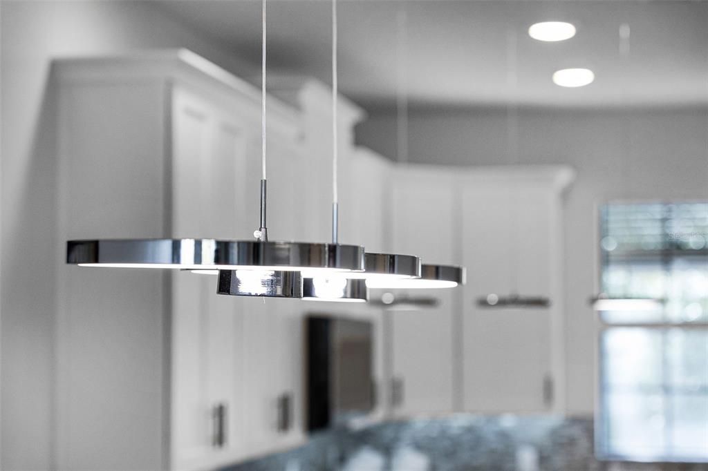 For Sale: $469,000 (4 beds, 4 baths, 2596 Square Feet)