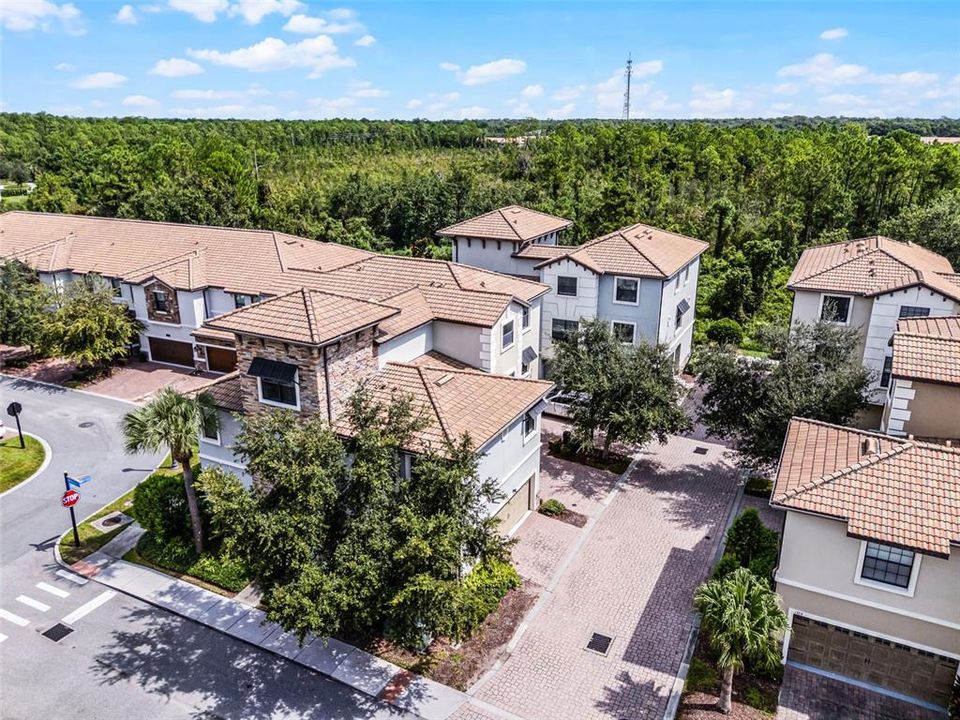 For Sale: $469,000 (4 beds, 4 baths, 2596 Square Feet)