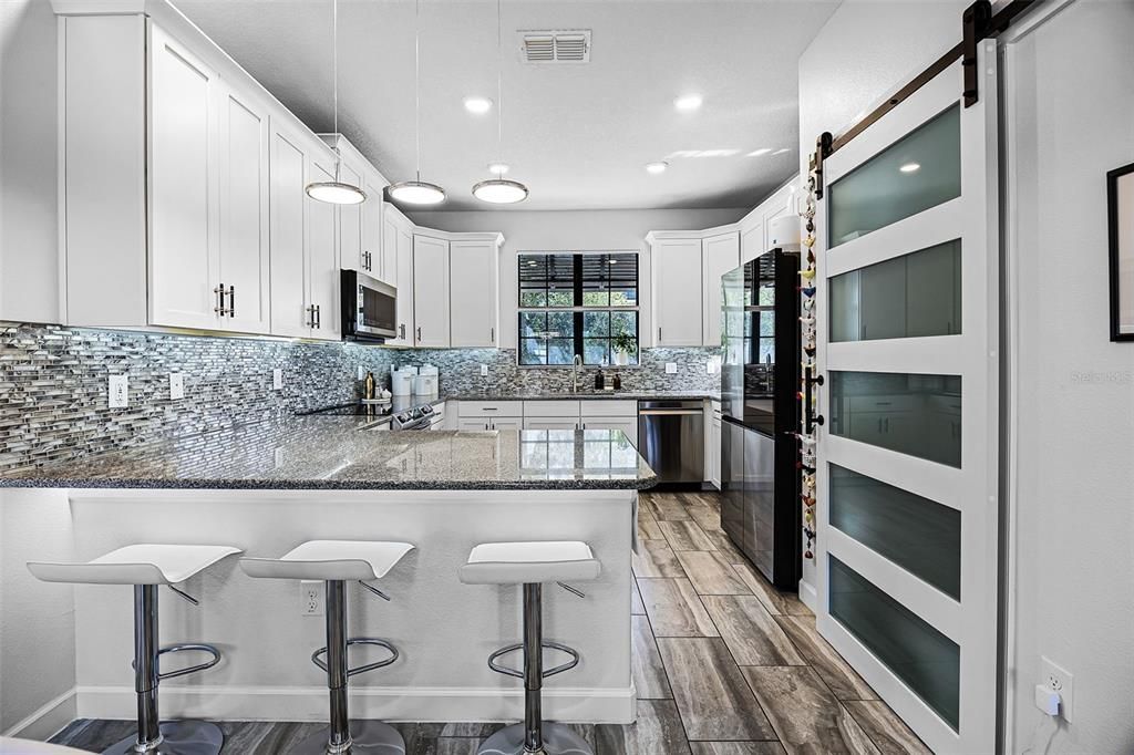 For Sale: $469,000 (4 beds, 4 baths, 2596 Square Feet)